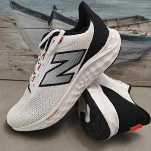 Zapatos para correr New Balance Fresh Foam Arishi v4 para hombre talla 8 MARISYR4 blancos negros - Imagen 1 de 11