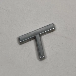 2003-2014 Volvo XC90 T6 AWD Emblem Logo Letter 'T' Rear Tailgate Chrome - Picture 1 of 9