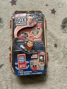 Tony Hawks Box Boarders Clive Dixon & Mystery Skater Kids Action Figure Set - Picture 1 of 1