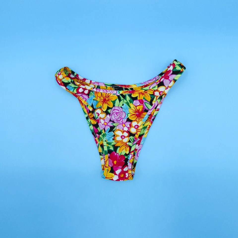 For Love & Lemons Pequeño Multi Floral Cintura Alta Hipster Bikini Parte Inferior Traje de Baño Foto 1 de 4