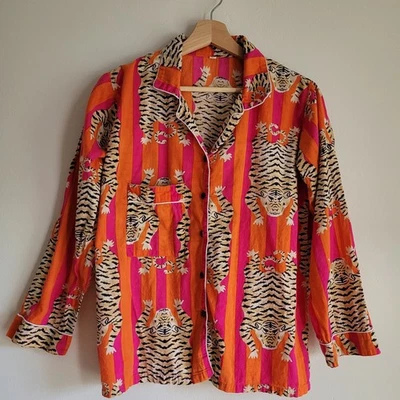 Top de pijama de algodón con estampado de rayas de tigre rosa indio talla M para mujer Foto 1 de 4