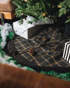 Dixxon Flannel TINSEL Christmas Tree Skirt - Picture 1 of 8