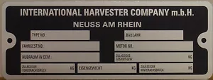 Typenschild für IHC Traktor Schlepper Trecker Oldtimer (118630) - Bild 1 von 1