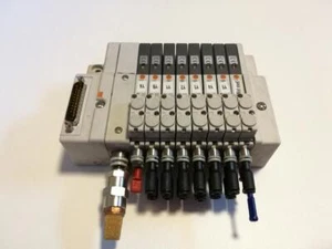 SMC SS5Q13-08FD0 Ventilinsel Multipol 5x SQ1131N-51-L6-Q 3x SQ1131N-51-L4-Q - Picture 1 of 2