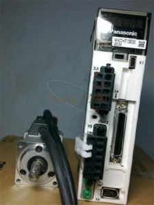 NUOVO sistema servo Panasonic (motore + guida) MSMD5AZG1U + MADHT1505E - Foto 1 di 6