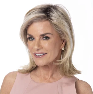 LEUCHTENDE Perücke von TONI BRATTIN, JEDE FARBE, durchschnittlich oder groß, hitzefreundlich, NEU - Bild 1 von 21