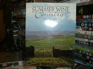 Summer Wine Country by Roy Clarke (Paperback, 1991) - Picture 1 of 4