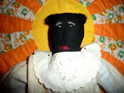 Encantadora muñeca negra primitiva vintage con pelo trenzado 17 pulgadas de alto Foto 1 de 4