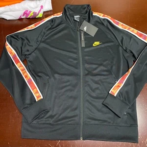 Nike Air Mens Black CW4806-010 Organic Distortion Jacket Size L, XL, XXL - Picture 1 of 3