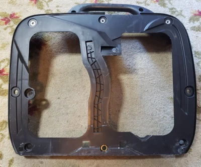 right housing for PREDATOR Inverter Generator 2000 Watt 59135 - Image 1 of 4