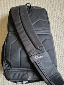 Lowepro Slingshot Edge 150 AW Camera Bag - Picture 1 of 8