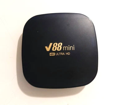 Android TV Box 8gb ram - 128gb storage - Image 1 of 4