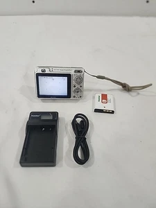 Sony Cyber Shot DSC-W120 7.2MP 4x Zoom Compact Digital Camera Charger 2 Batterys - Picture 1 of 10