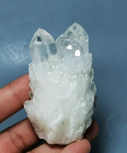 Raro esemplare a grappolo di cristallo di quarzo naturale himalayano - Foto 1 di 12