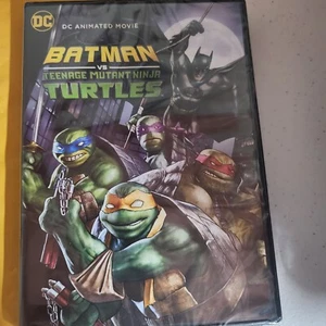 Batman Vs Teenage Mutant Ninja Turtles (DVD) (Walmart Exclusive)New - Picture 1 of 3