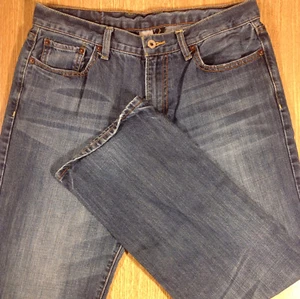 LUCKY BRAND Jeans VINTAGE STRAIGHT 32xShort  Medium Distressed *XLNT*  M052018 - Picture 1 of 2