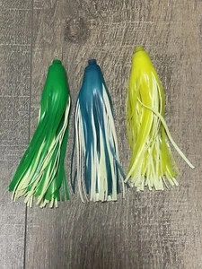 Vintage Replacement Skirts For Fishing Lures Spinner Baits Green Yellow Blue - Picture 1 of 4