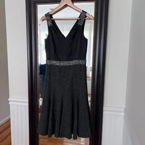 Etcetera Fit and Flare Seiden Perlen Kleid Größe 0 - Bild 1 von 5