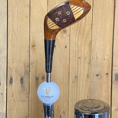 Mango de grifo de cerveza Guinness de colección 5 madera caqui conductor club de golf y pelota de golf Foto 1 de 4