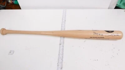 Juan Gonzalez/Ivan Rodriguez 1997 Silver Sluggers Louisville 29"Wood Bat Signed - Image 1 of 4