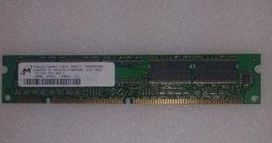 MICRON 128MB SDRAM PC133 CL2 16X16 4CHIPS 168PIN DIMM NON-ECC  - Picture 1 of 1