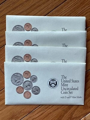 (4) 1992 P & D US Mint Uncirculated Sets 40 Coins OGP Original Envelopes BU - Image 1 of 2