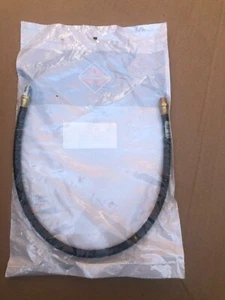 One GENUINE International Navistar Oil Hose Line 294651C91, OIL LINE 1/4 NPT - Picture 1 of 4