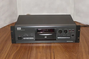 HHB CDR-800 Professional CD Recorder - As Is - READ - Picture 1 of 11