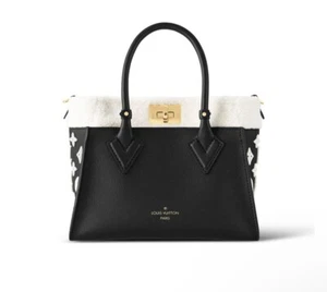 New LOUIS VUITTON "ON MY SIDE" PM Ladies Hanbag With Strap and Dustbag - USA - Picture 1 of 8
