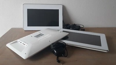 3 Cornici Digitali Intreeo DPF-H100 Bianco 10'' lettore di Memory Cards  - Immagine 1 di 3