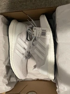 Size 8 - adidas UltraBoost 5.0 DNA Cloud White - Picture 1 of 10