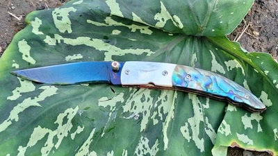 CUSTOM FOLDING KNIFE Blued Alabama Damascus STEEL Abalone white pearl craft Arts - Image 1 of 4