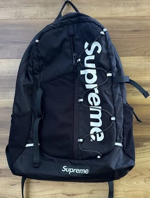 Mochila Supreme SS17 Negra LOGOTIPO DE CAJA Tela Cordura Foto 1 de 4