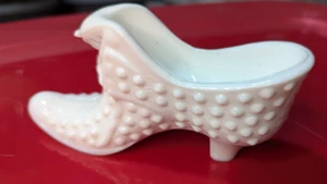 70er Jahre Schuhnagel Milchglas Slipper mit Katzengesicht Schmuck Schmuck Schale - Bild 1 von 4