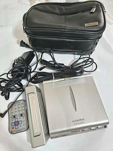 Audiovox AMC DV1680 Lettore DVD Portatile (6.8") con Custodia, Accordi, Telecomando ++ Funziona - Foto 1 di 13