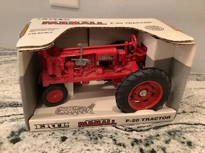 Ertl Farmall F-20 McCormick Deering Die Cast Tractor 1/16 Boxed - Image 1 of 4