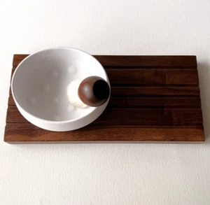 SHAQUDA SUVE 3-Pcs Set: Face Cleansing Brush, Soap Dish & Tray (from Japan) - Picture 1 of 7