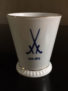 Taza Meissen 3 1/4” - Espadas Cruz Azul Numeradas Aqualinda 1815-1924 - Imagen 1 de 8