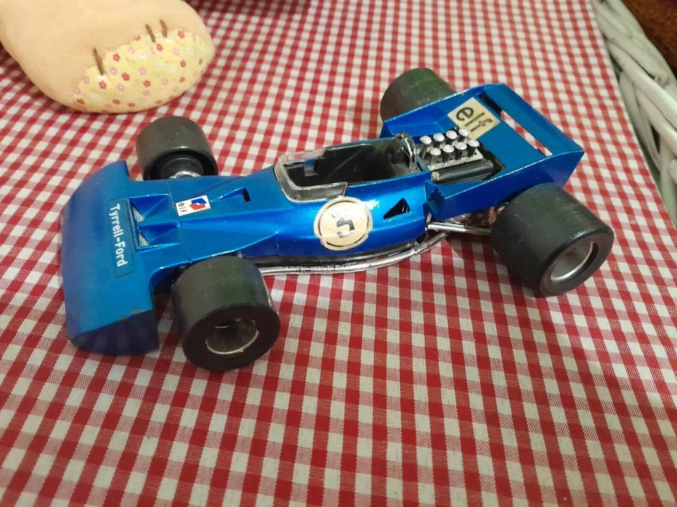 Auto Politoys F1 Tyrrell Ford Scala 1/ 25 - Immagine 1 di 3