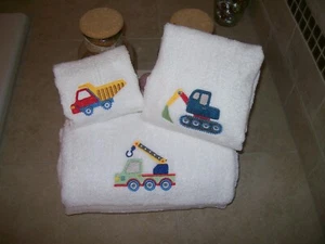 Camion Costruzioni Ragazzi Set 3 Pezzi Asciugamani Bagno, Asciugamani e Salviette - Foto 1 di 12
