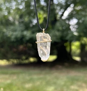 Handmade Clear Lemurian Quartz Crystal Point Pendant Necklace Gold Tone Wire - Picture 1 of 3