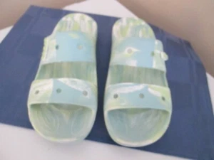 Crocs Iconic Comfort double Strap Sandals Fits:Men's 10 Ladies 12~gently worn - Foto 1 di 6
