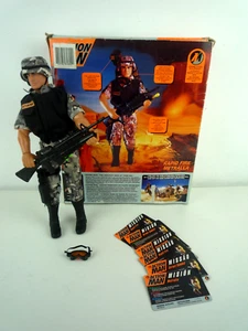 Hasbro Action Man Metalla Rapid Fire 1994 de colección en caja original 90% completo - Imagen 1 de 15