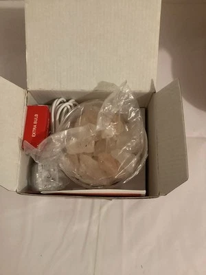 Levoit Natural Himalayan Salt Lamp Plus 2 Spare Bulbs NIB - Image 1 of 4
