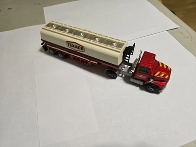 Vintage MATCHBOX - K-115 & K-16 - TEXACO GAS CAB & TRAILER - 1973 - LESNEY  - Image 1 of 3