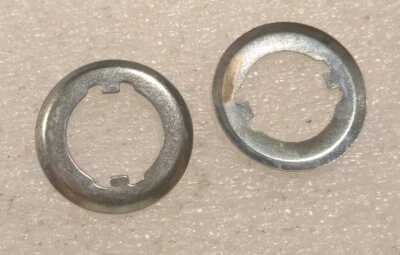 RONDELLA FERMA DADO FRIZIONE POSTERIORE CIAO SI PIAGGIO 220443 2 PEZZI - Immagine 1 di 3