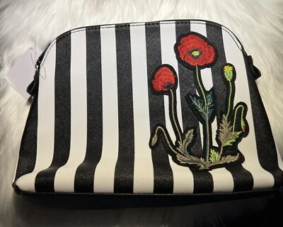 Bolsa de cosméticos Nordstrom a rayas con flor roja (nueva en bolsa-talla-9 pulgadas X 7) Foto 1 de 4