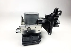 17-18 INFINITI QX60 ABS ANTI LOCK BRAKE PUMP CONTROL MODULE UNIT RWD OEM - Picture 1 of 5