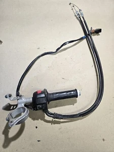 2001 2002 SUZUKI GSXR 1000 OEM RIGHT CLIP ON HANDLEBAR W SWITCHES #177 - Picture 1 of 6