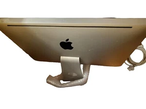 2011 Silver Apple iMac desktop computer, great condition!! - Picture 1 of 6
